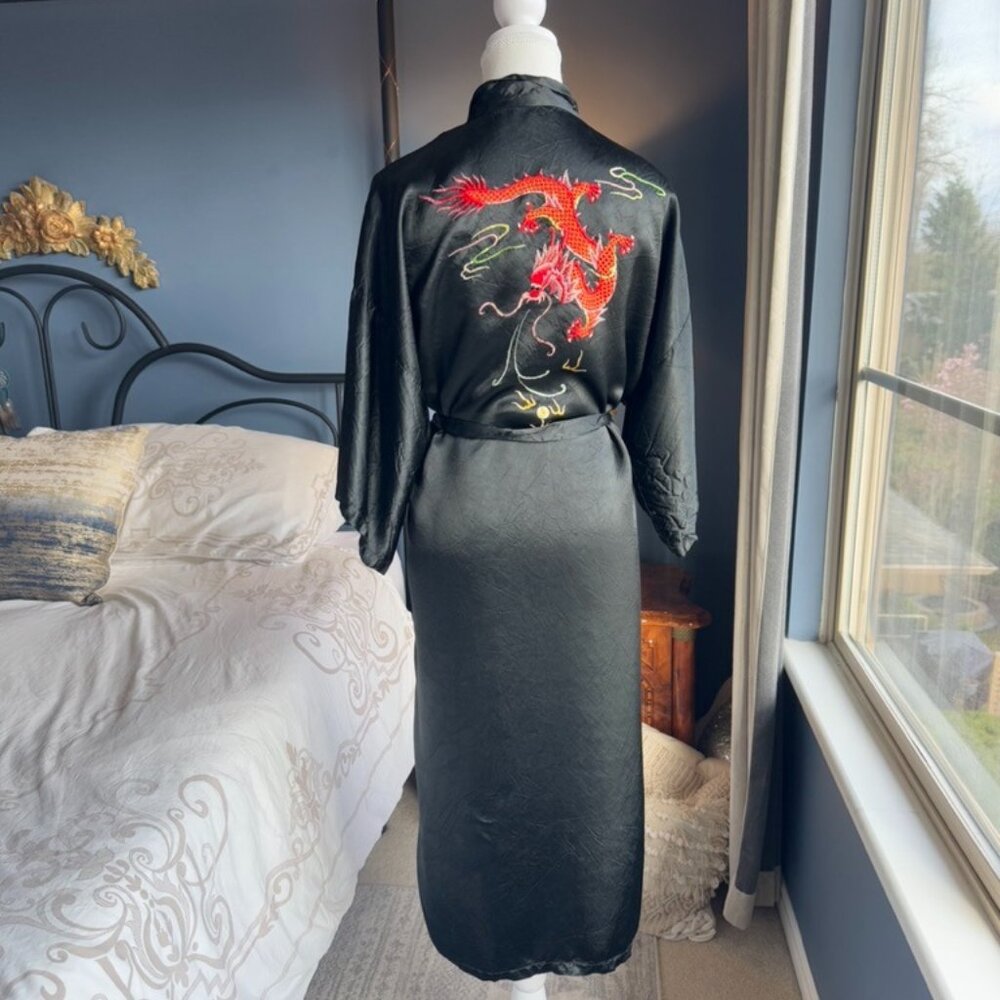 Vintage 60s Black w Red Dragon Silky Long Robe
